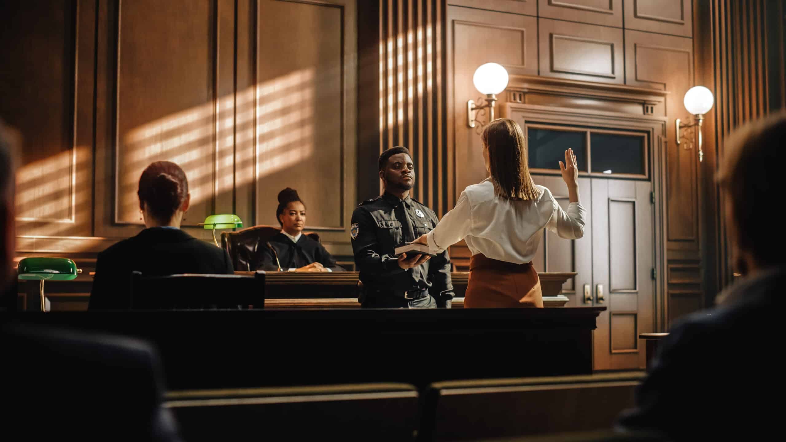 Expert witness testifying in a courtroom